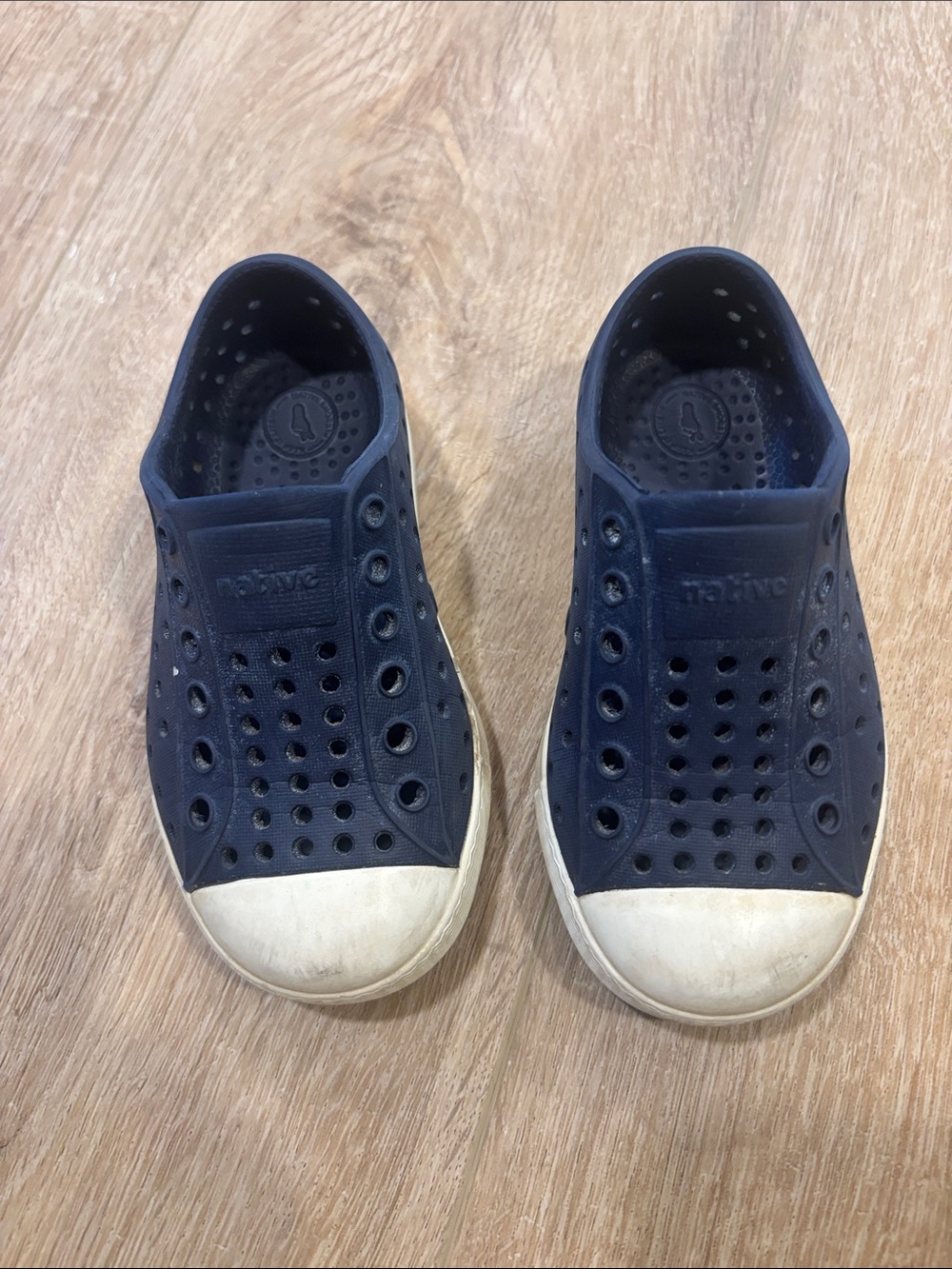 Native Kids Water Shoes in Navy with White Toe